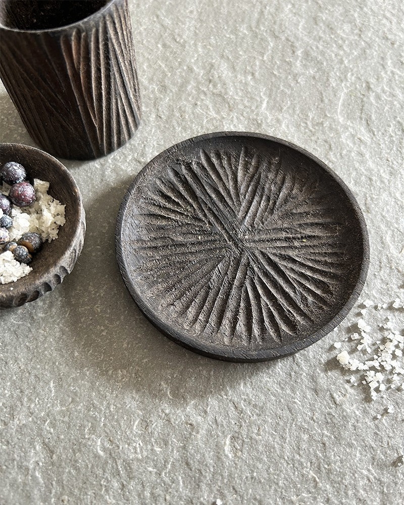 Accessoires de table Kerf en bois de manguier