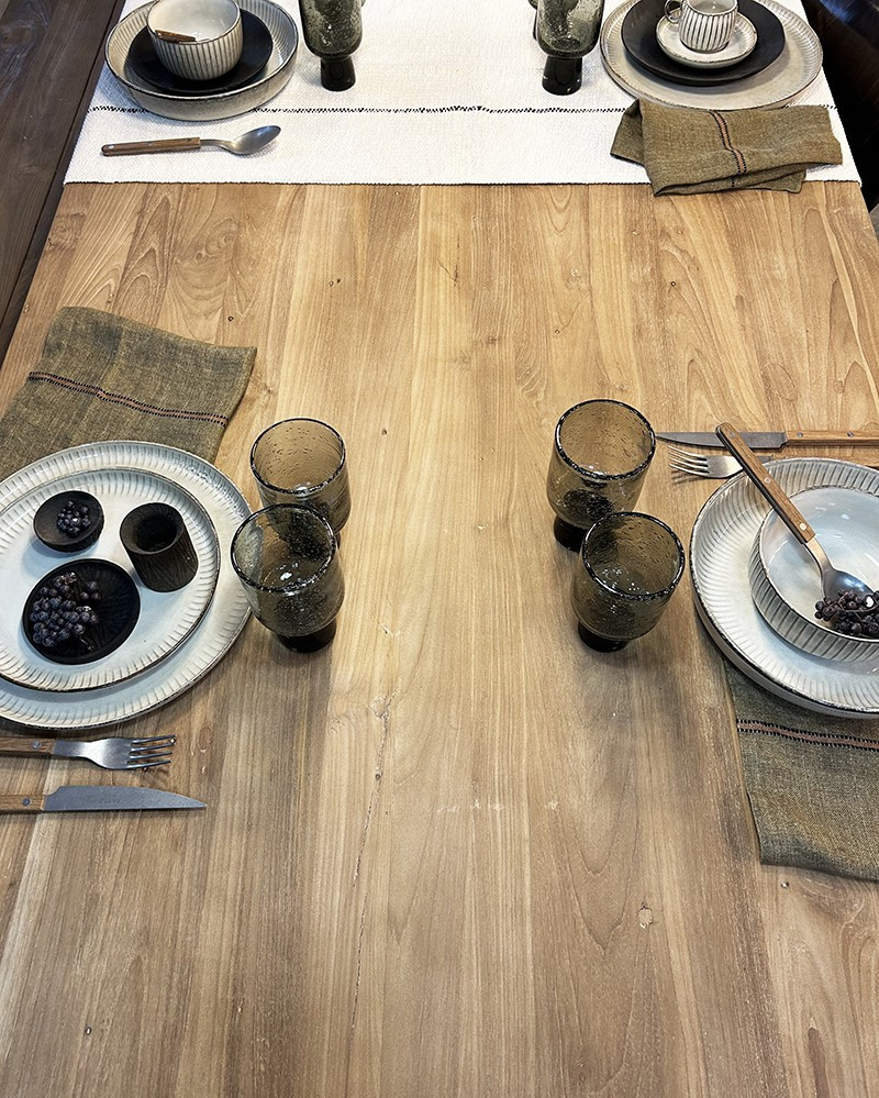 Teak Pura table