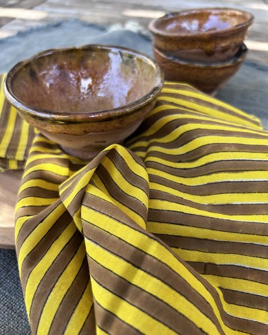 Citrus yellow/brown stripes napkin