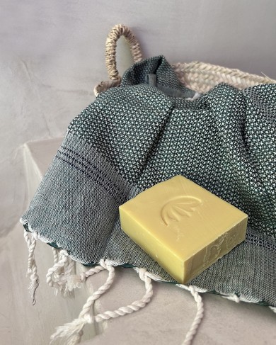Citrus Isola Bella solid Soap by La Maison Pernoise x Sapernelle - handmade